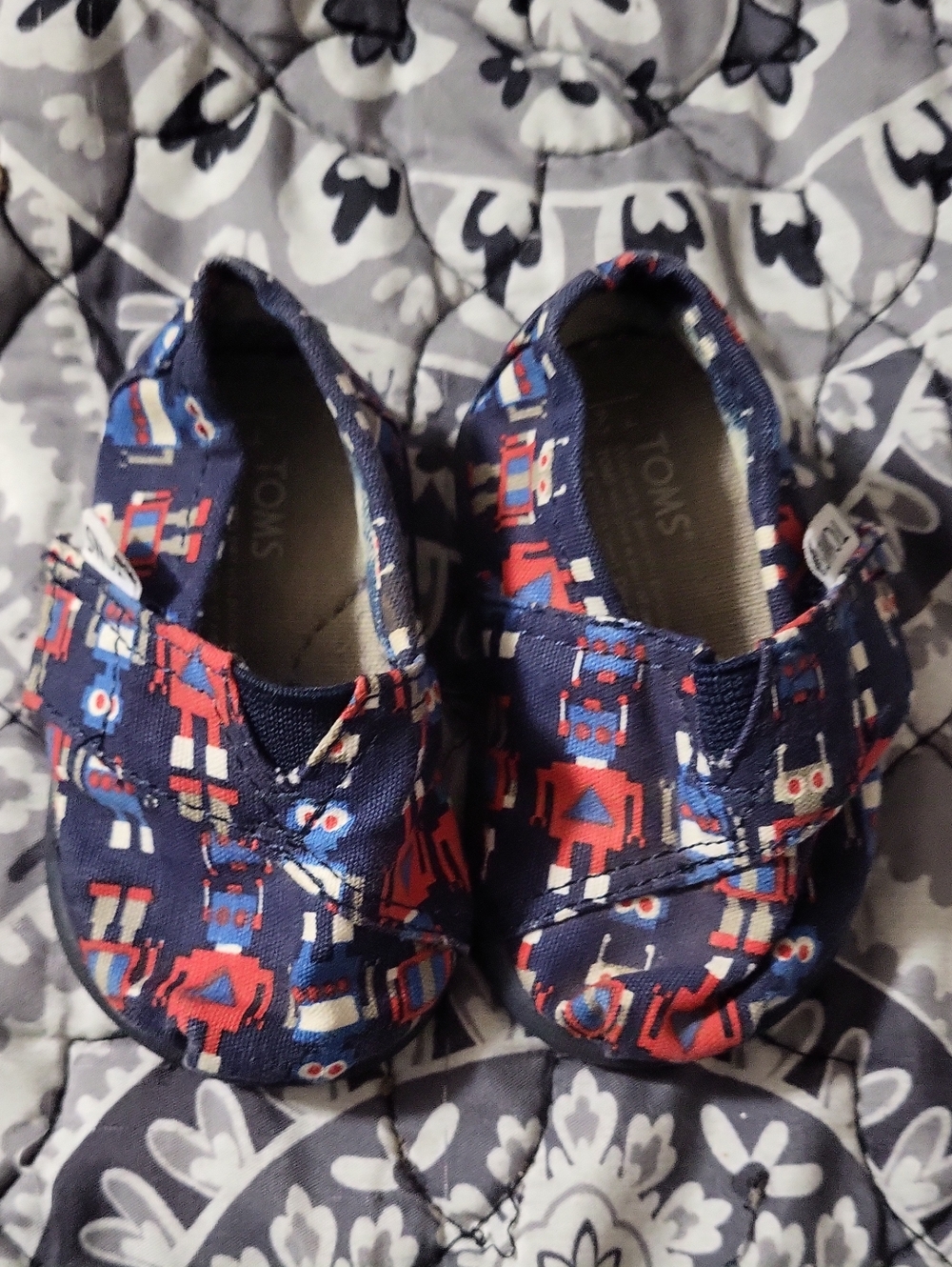 Toms Navy Canvas Baby Slip-Ons with Red Robot Print